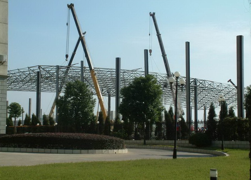 九台加油站罩棚网架